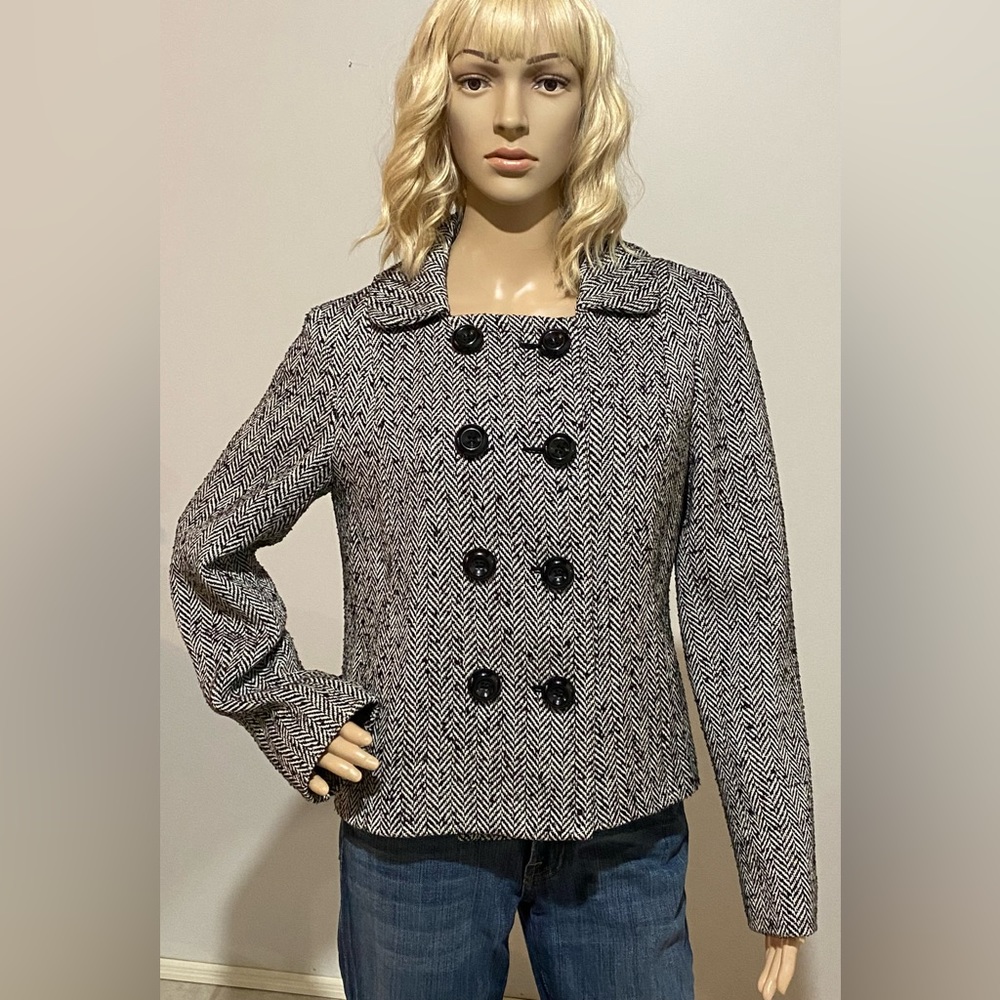 Jones New York stunning tweed jacket
